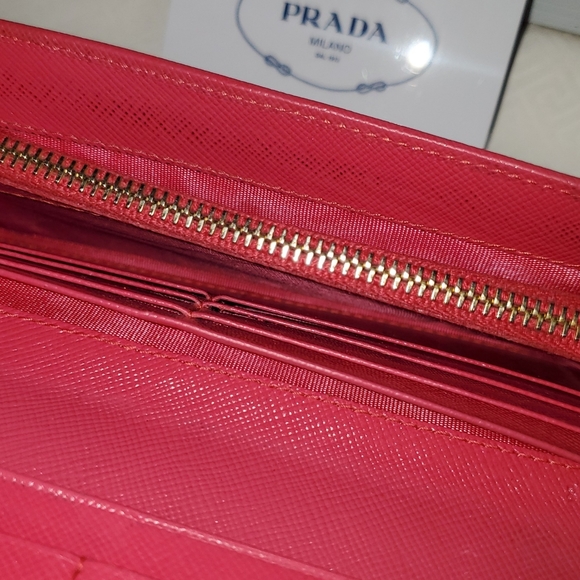 PRADA  Rare Authentic bifold Leather long Wallet - Picture 8 of 16